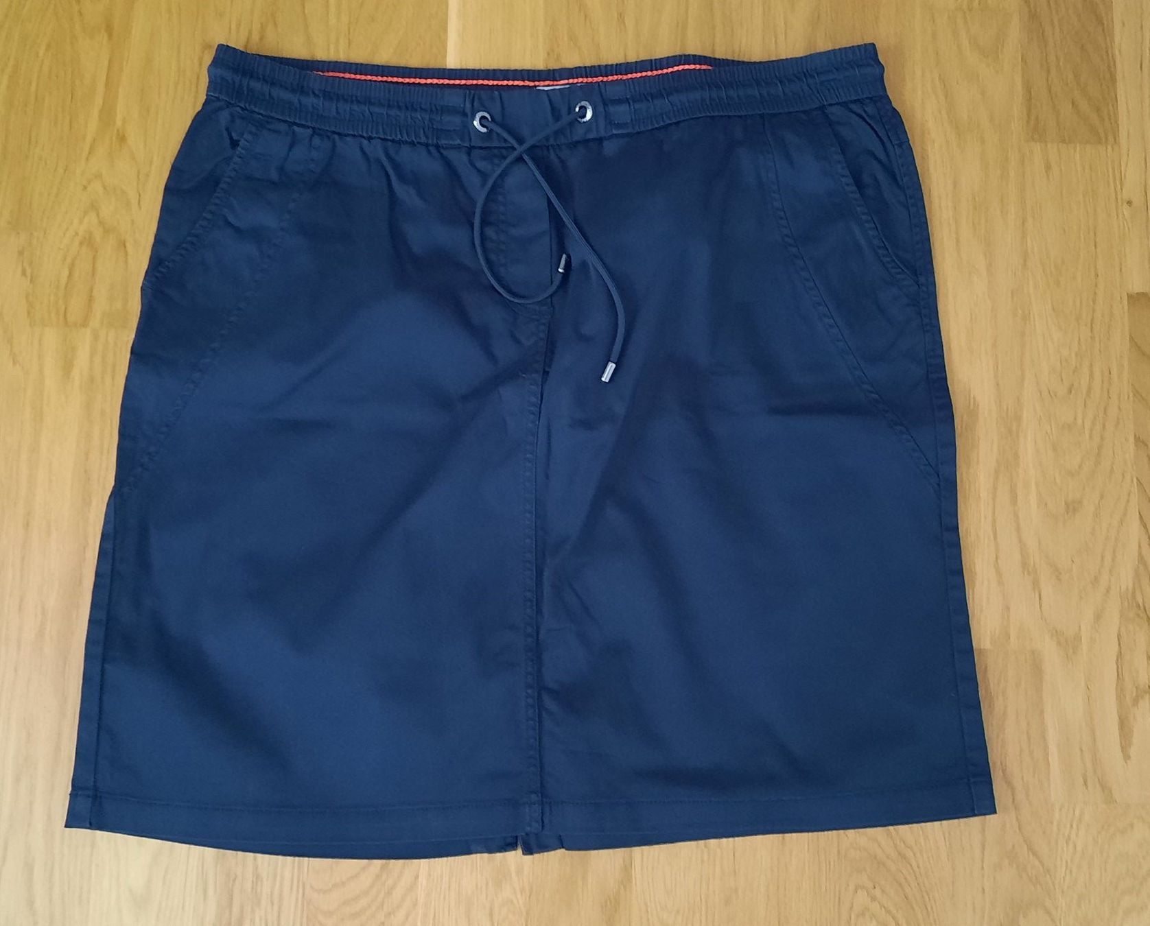 Cecil Gonne: ***CECIL*** Jupe dunkelblau Gr. 36/46 – Usato da Wädenswil venduto da H2H_Secondhandshop 1