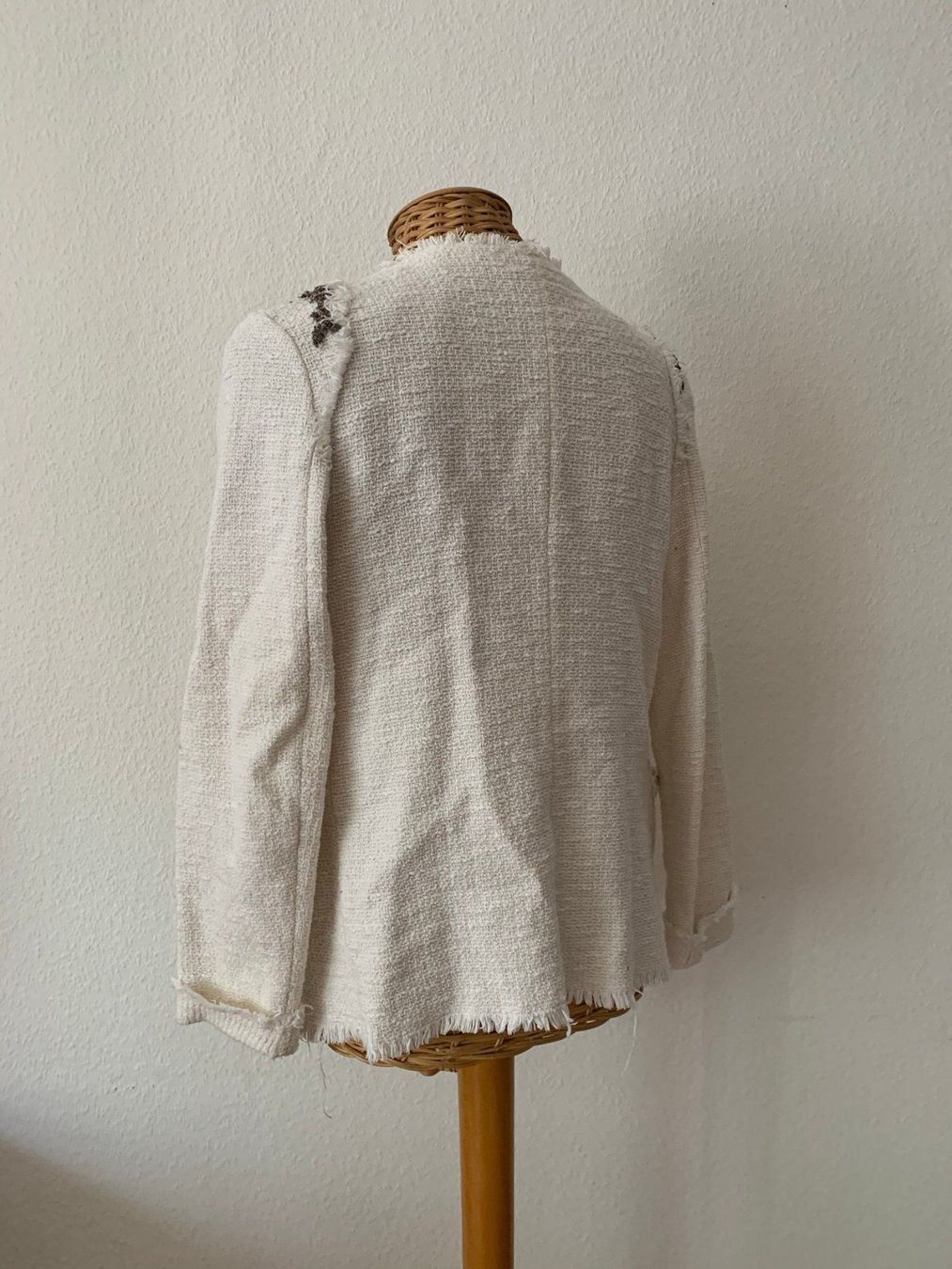 Jacken: PULL & BEAR - Bouclé Blazer-Jacke crème – Gebraucht aus Zürich von Diazaio 3