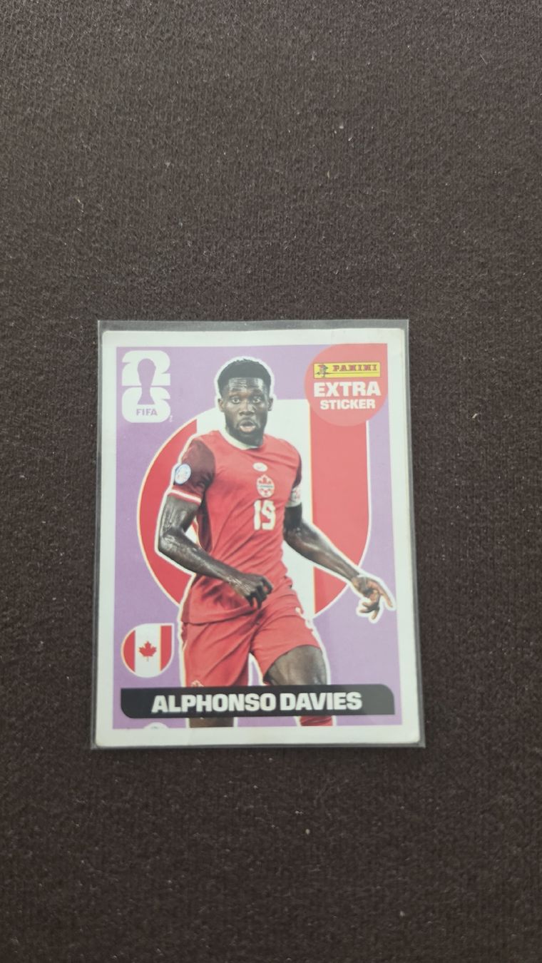 Sticker: alphonso davies extra sticker – Nuovo e nell'imballaggio originale da Allschwil venduto da bur_xs7w