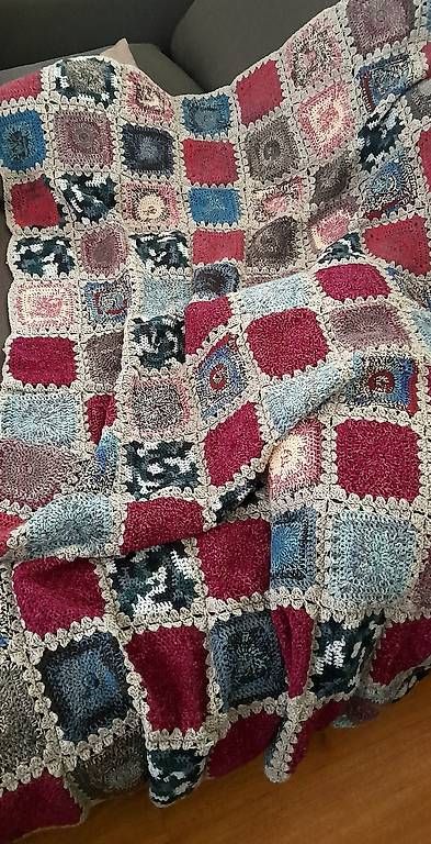 Autres vêtements & accessoires: Handgestricktes – Neuf avec emballage d'origine à Basel par ker_w7ld 2