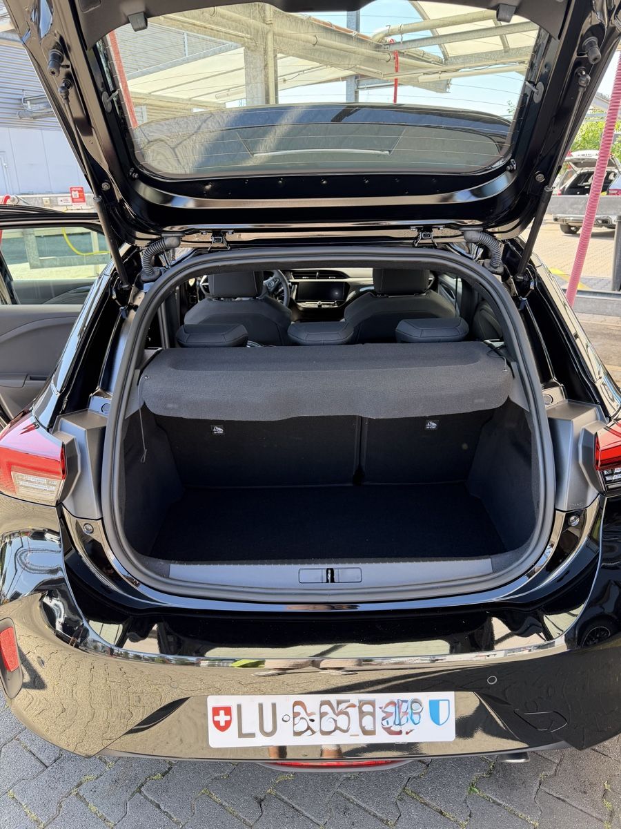 Opel Autos: Opel Corsa 1.2 – Gebraucht aus Luzern von LegacyMint 8