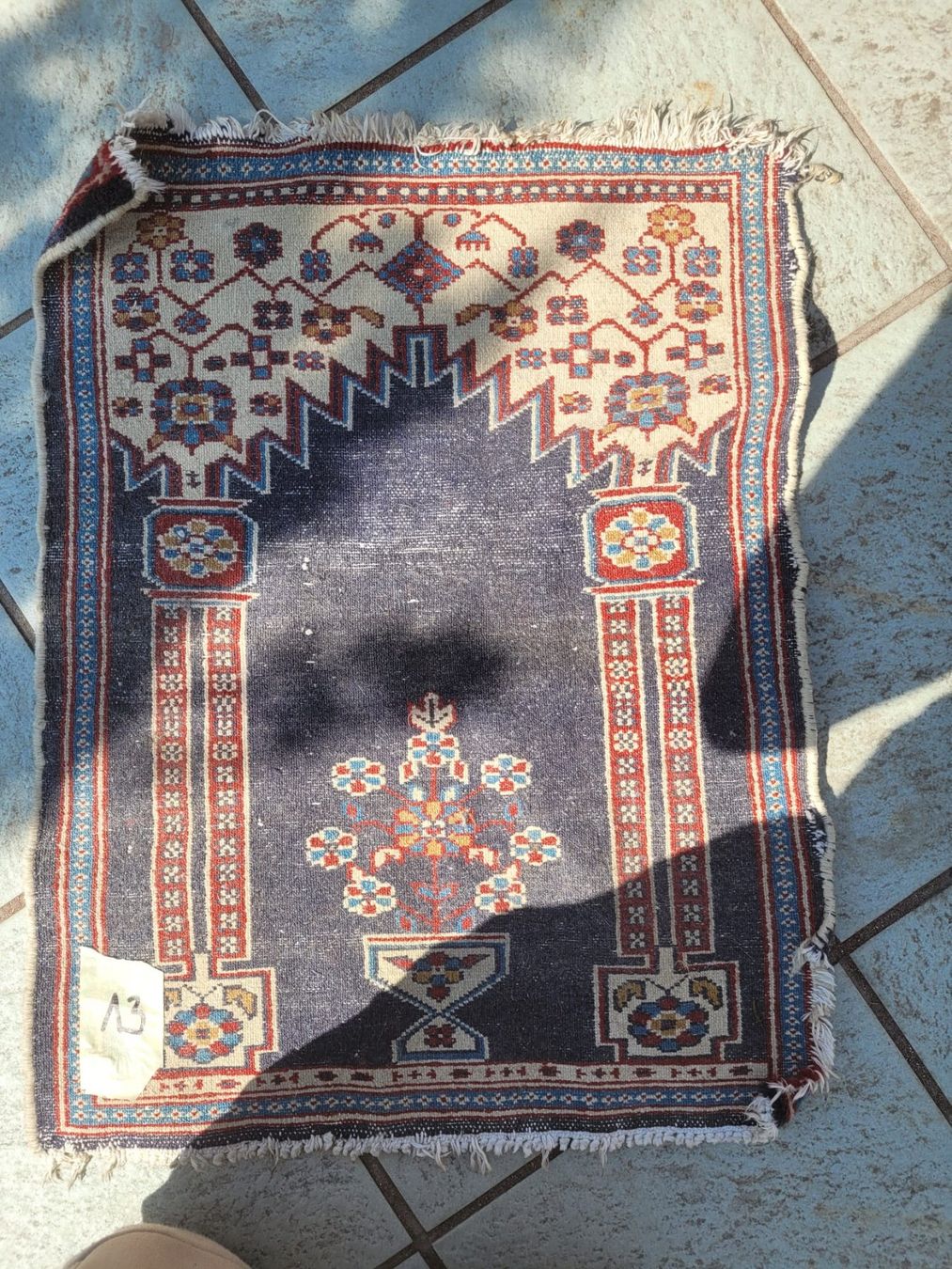 Tappeti: orientalischer Wollen Teppich Blau, ca.62 x 46 cm – Usato da Rüschegg-Heubach venduto da Ofen111 1