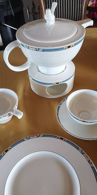 Services de table: Tee Set BARI, Villeroy&Boch – D'occasion à Hausen AG par inf_c5y7 3