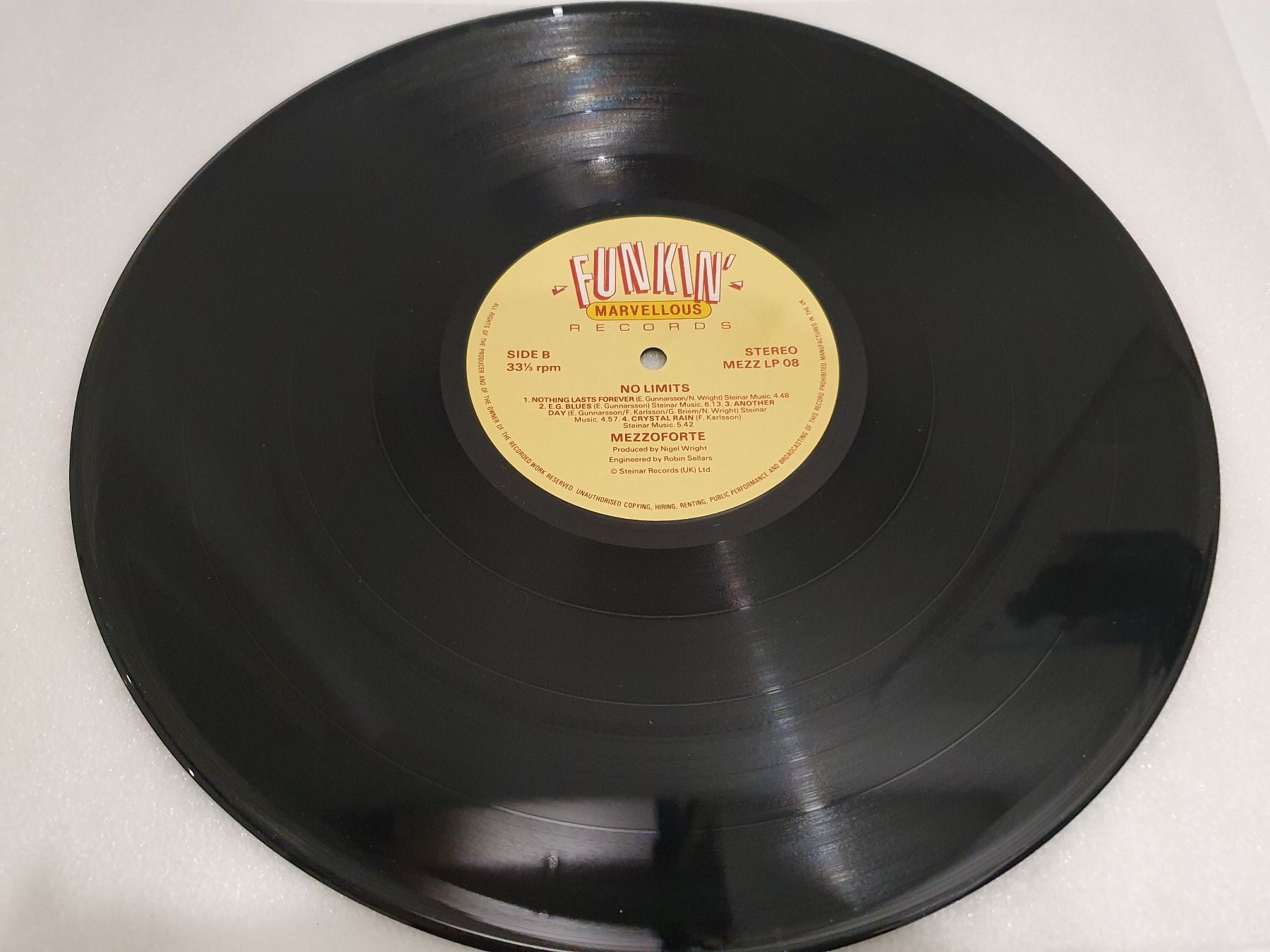 Dischi in vinile: Mezzoforte ‎– No Limits – Usato da Uster venduto da Vinyl-Leidenschaft 6