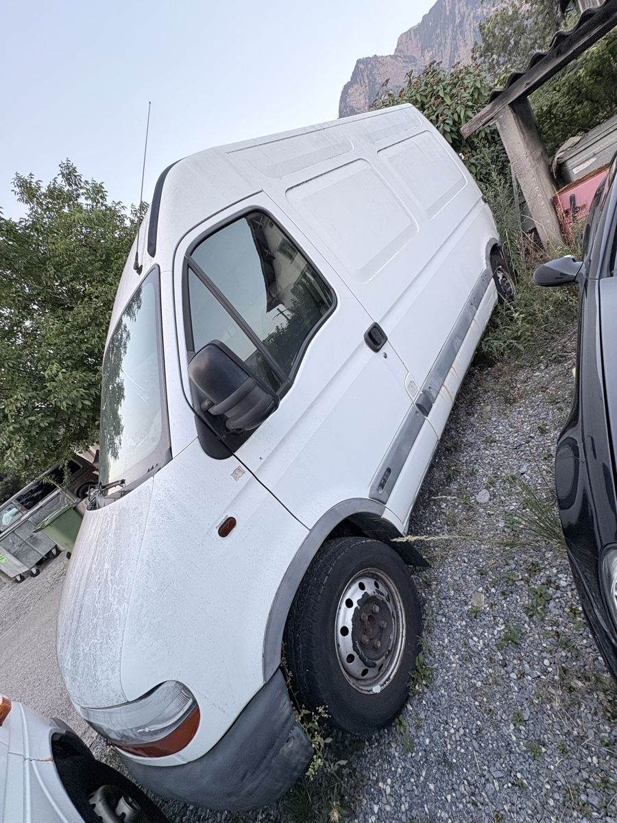 Renault Lastwagen: Renault Master 2.8 dTI  – Defekt aus Trübbach von A.Ihsan 1