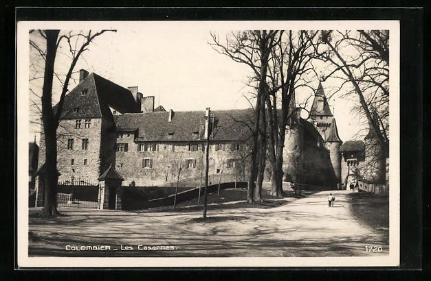 Cartoline postali: AK Colombier, Les Casernes, 1932 – Usato da Berlin venduto da bartko-reher