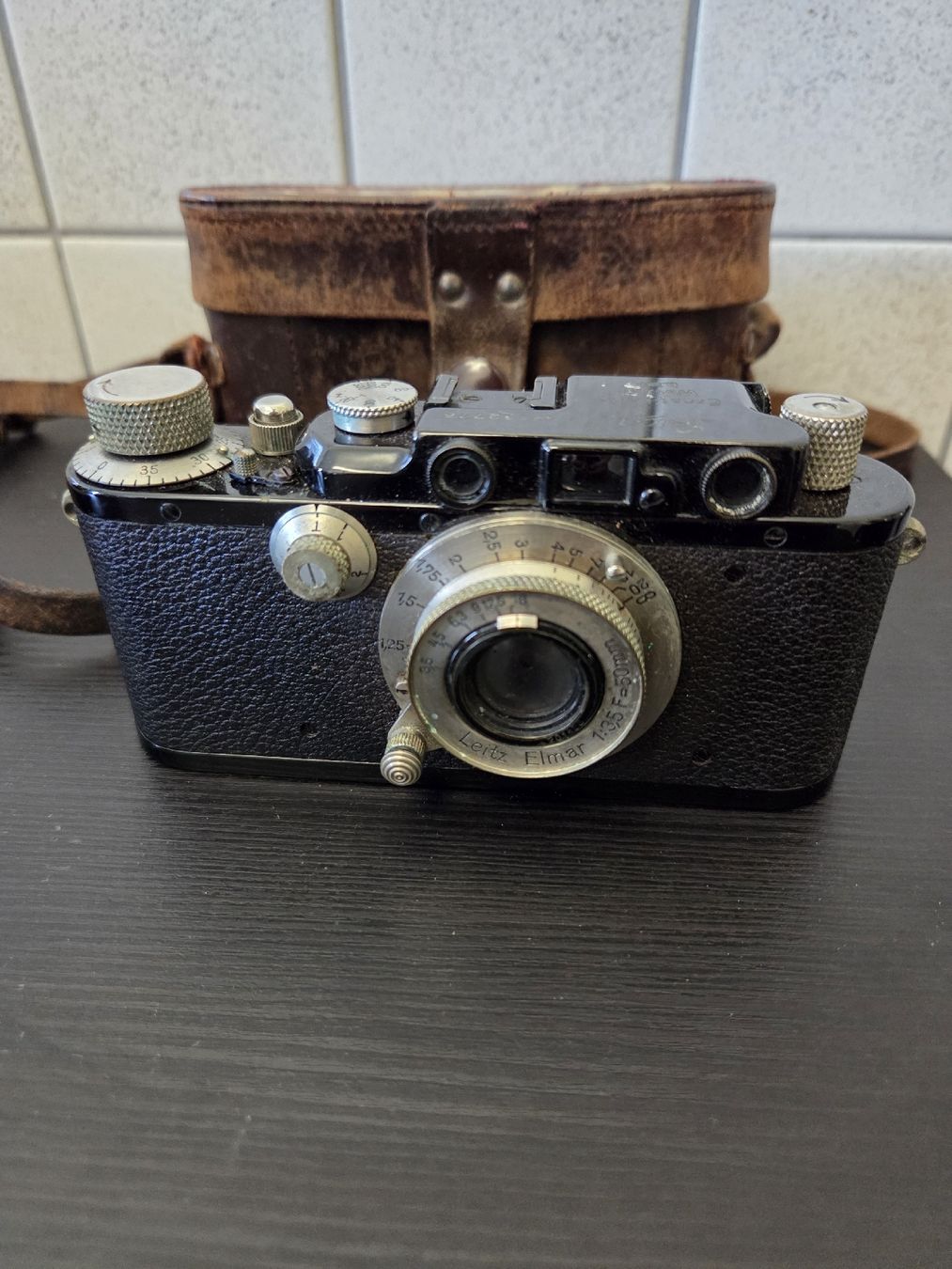Leica Fotocamera: Leica Kamera Ernst Leitz Wetzlar  – Usato da Dietikon venduto da Allegra34