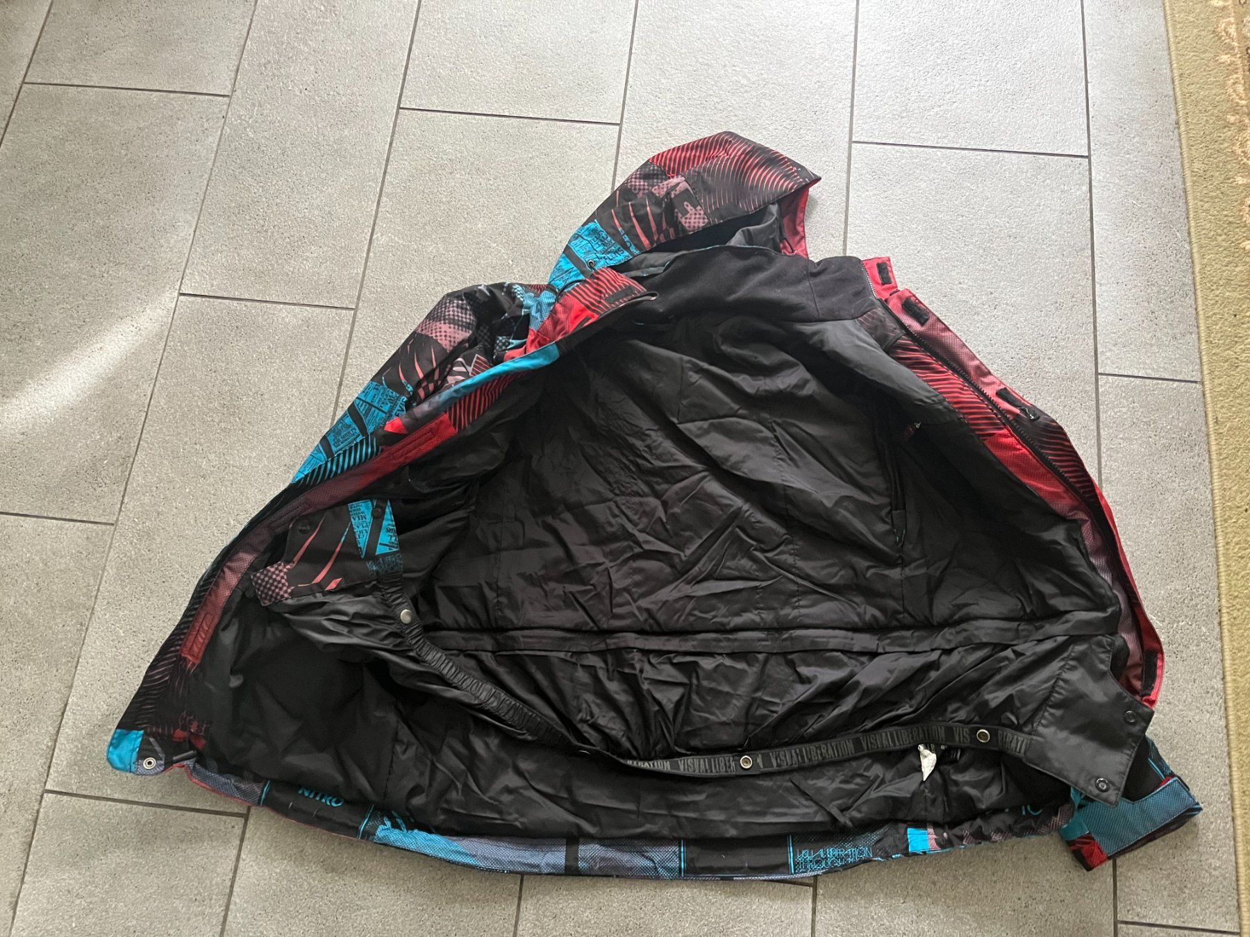 Snowboard Nitro Vestes: NITRO Jacke Grösse S, 10K – D'occasion à Solothurn par Floefi 2