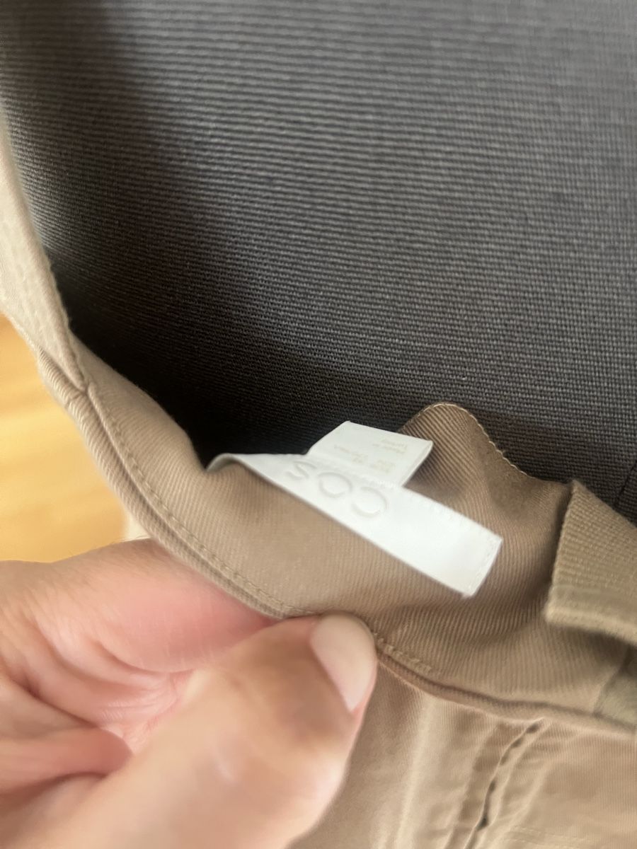 Cos Tops: COS Trägertop beige – D'occasion à Thalwil par sonrisa55 2