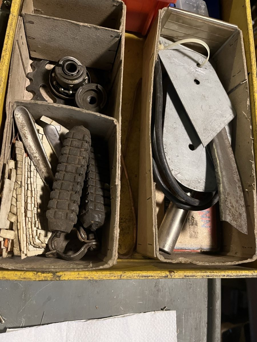 Motosacoche Altro: Motosacoche Oldtimer Teile – Usato da Winkel venduto da Tongabonga 1