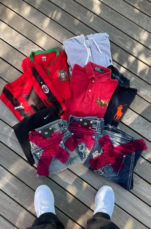 Kleiderpaket - Ralph Lauren, Nike, Trikots