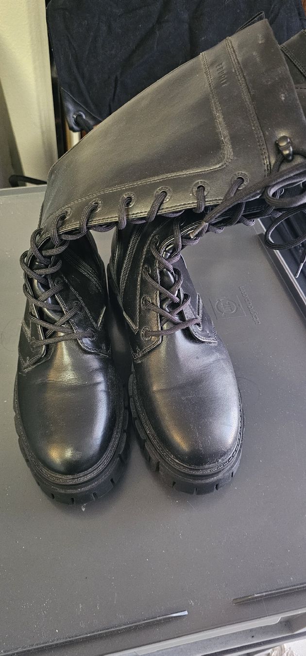 Esprit Scarpe da donna: neue Gothic / Punk Kunstleder Stiefel Esprit Gr.41 – Nuovo (secondo la descrizione) da Zürich venduto da Daniela51 3