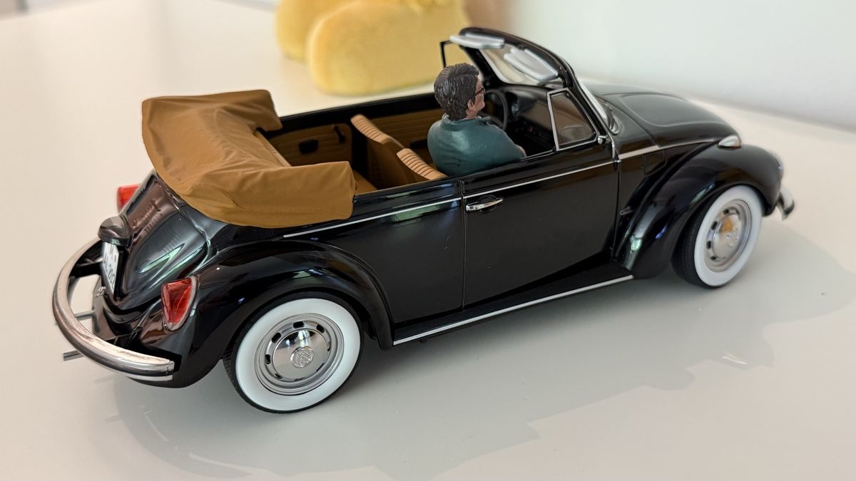 Norev Modellini d'auto: Nobler VW Kaefer Cabriolet , inkl. Figur – Nuovo (secondo la descrizione) da Basel venduto da Zomeg 5