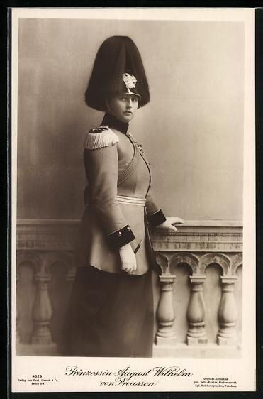 Cartes postales: Prinzessin August Wilhelm von Preussen i – D'occasion à Berlin par bartko-reher