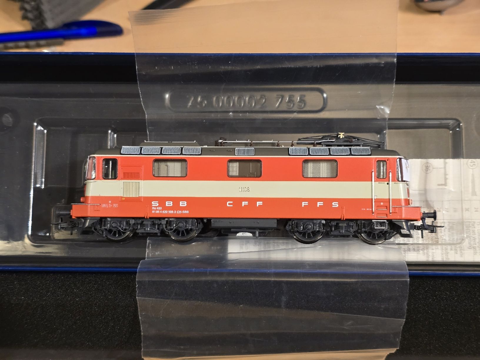 Roco Modellini di ferrovie: Roco Re 4/4 II Swiss express – Usato da Mettmenstetten venduto da ric_ww8q 5