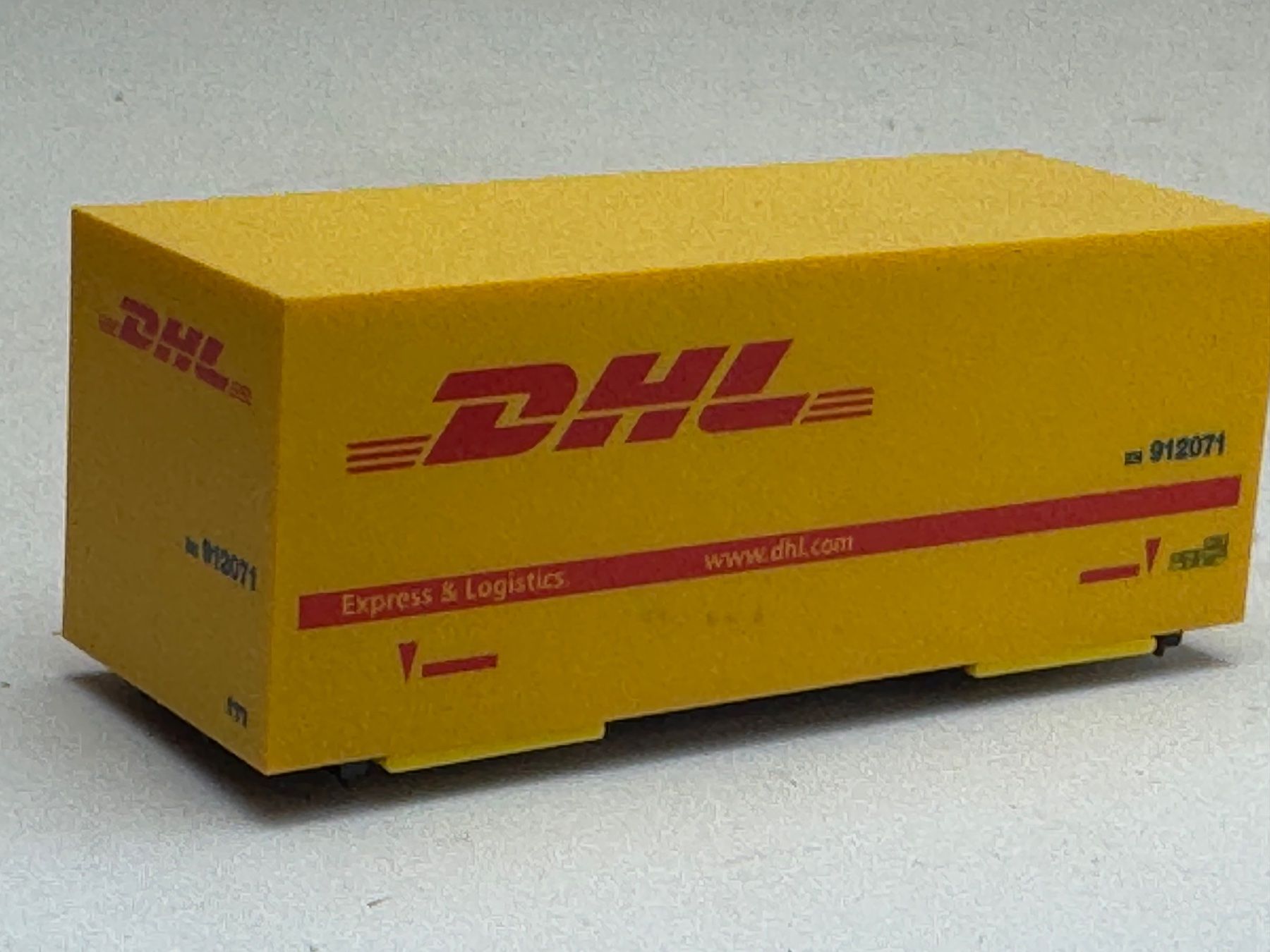 Herpa Modellini d'auto: AU- Herpa DHL Wechselpritsche – Usato da Elm venduto da Wikmtz 1