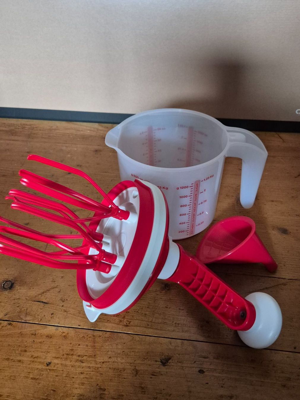 Tupperware Elettrodomestici da cucina: Easy Speedy 1.25l – Usato da uster venduto da Marc321 1