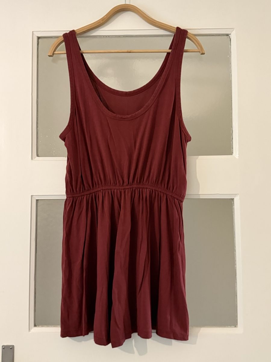 H&M Tute: Kurzer Jumpsuit von H&M, Grösse L – Nuovo (secondo la descrizione) da Basel venduto da zukk_