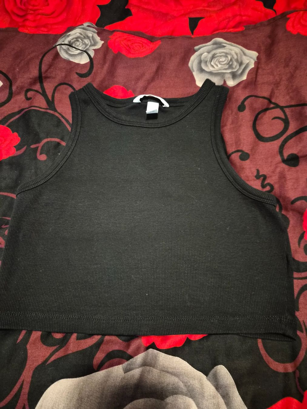 H&M Top: Top  gr  M  H&M – Nuovo (secondo la descrizione) da Dietikon venduto da Eleda