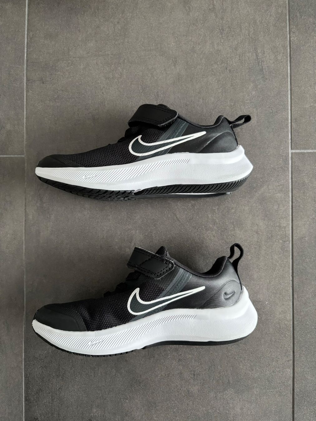 Nike Scarpe da uomo: Nike Star Runner 3 (PSV) – Usato da Oberägeri venduto da MariaLehman 1