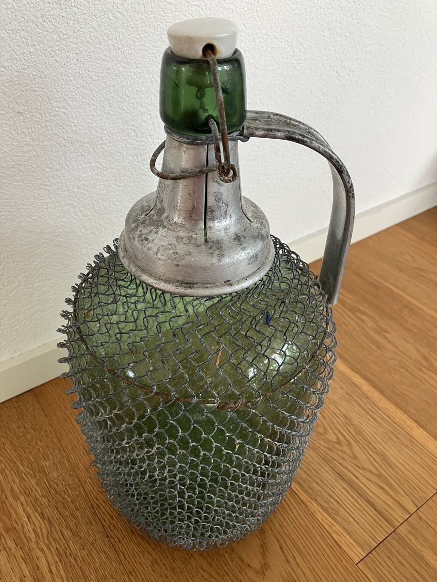 Bottiglie: Antike Flasche mit Drahtgeflecht – Usato da Willisau venduto da son_lq7g 2