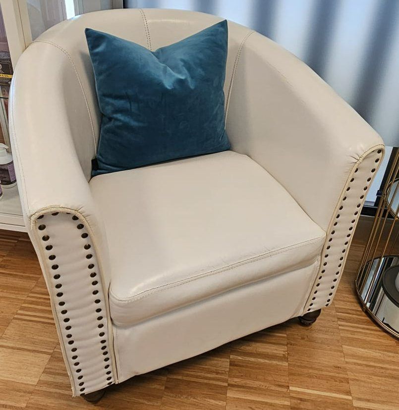 Poltrone: Sessel weiss – Usato da Glattpark(Opfikon) venduto da sietomo 1