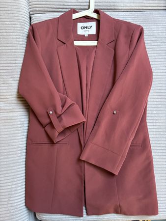 ONLY Blazer, Grösse 38, beerenfarbe, Top Zustand!