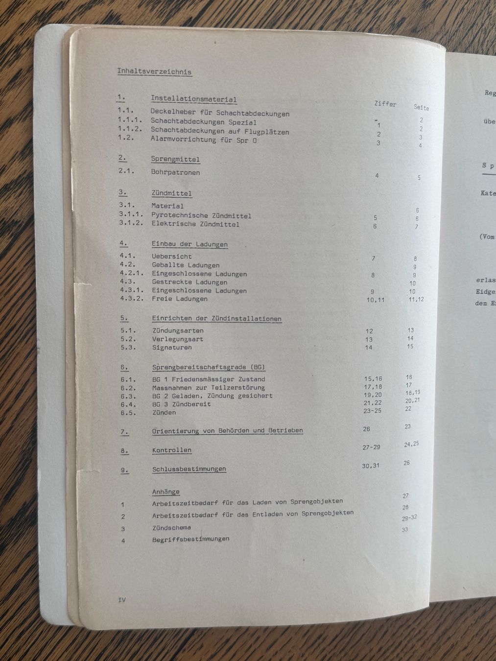 Livres: Reglement: Sprengobjekte - Schweizer Armee – D'occasion à Brütten par Hst1 1