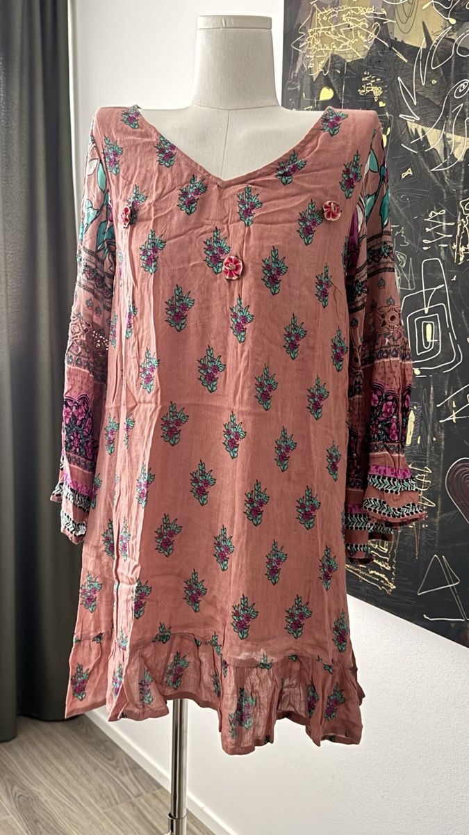Kleider: Kleid  – Neu (gemäss Beschreibung) aus Mörigen von TimelessFinds
