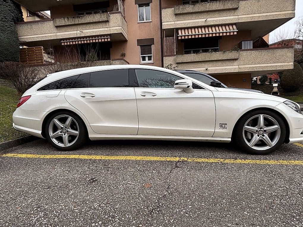 Mercedes-Benz Automobili: Mercedes Cls 500 4 matik – Usato da Prilly venduto da nes_xz2v 1