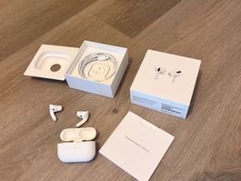 Airpods, 1. Generation
