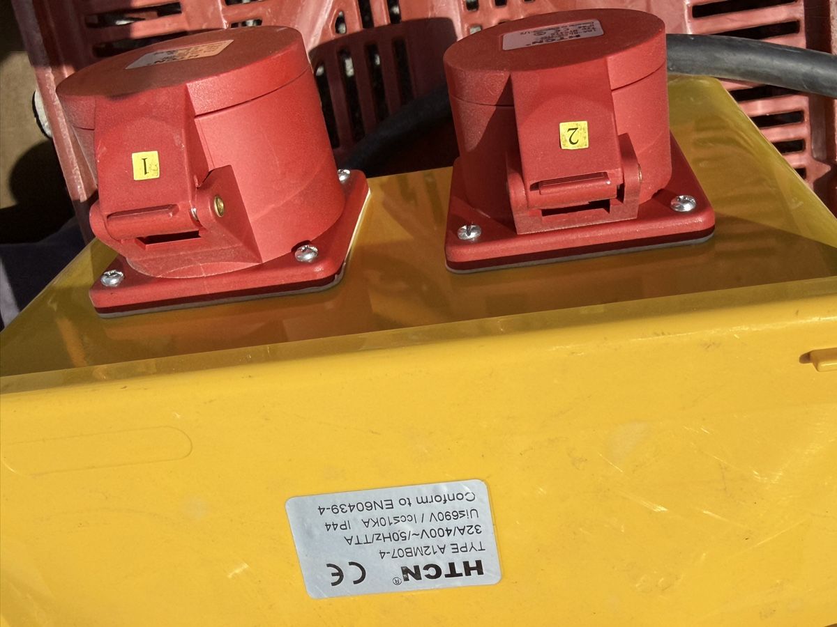 Elettrotecnica: Stromverteiler 32A CEE 3x230V, 1x400V Starkstrom Steckdose – Usato da Spreitenbach venduto da sakrashop 2