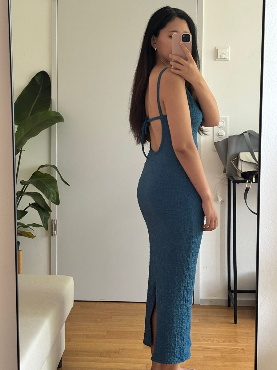 Vestiti: Blue backless dress fit XS/S – Usato da Zürich venduto da lydia_l 3