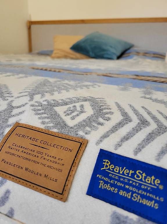 Coperte: Original Tagesdecke Pendleton, neuwertig! – Usato da Pfäffikon SZ venduto da MaHeW 2