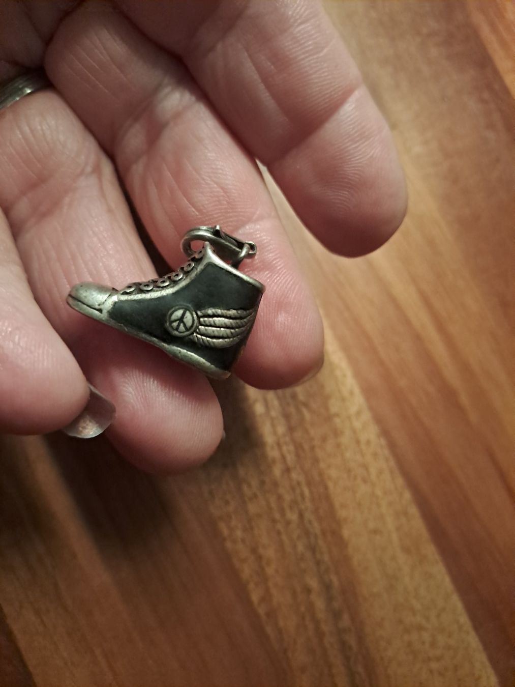 Thomas Sabo Anhänger: TS Schuhanhänger Peace 925 – Gebraucht aus Emdthal von kasira 2