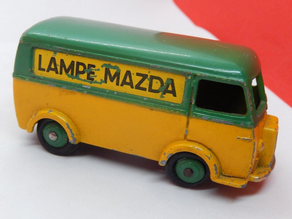 FOURGON Tôlé LAMPE MAZDA N°25B DINKY TOYS ATLAS NEUF BOITE ORIGINE