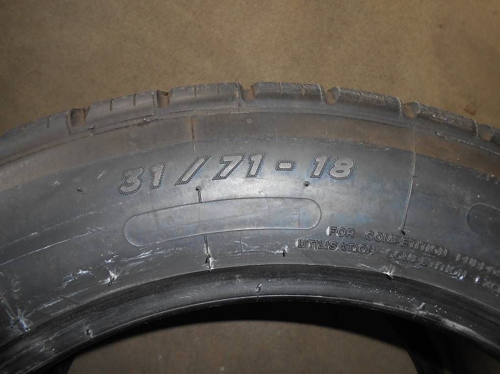 Altro in Scrittura & Disegno: 2 pneus pluie Michelin – Usato da Léchelles venduto da guibus02 1
