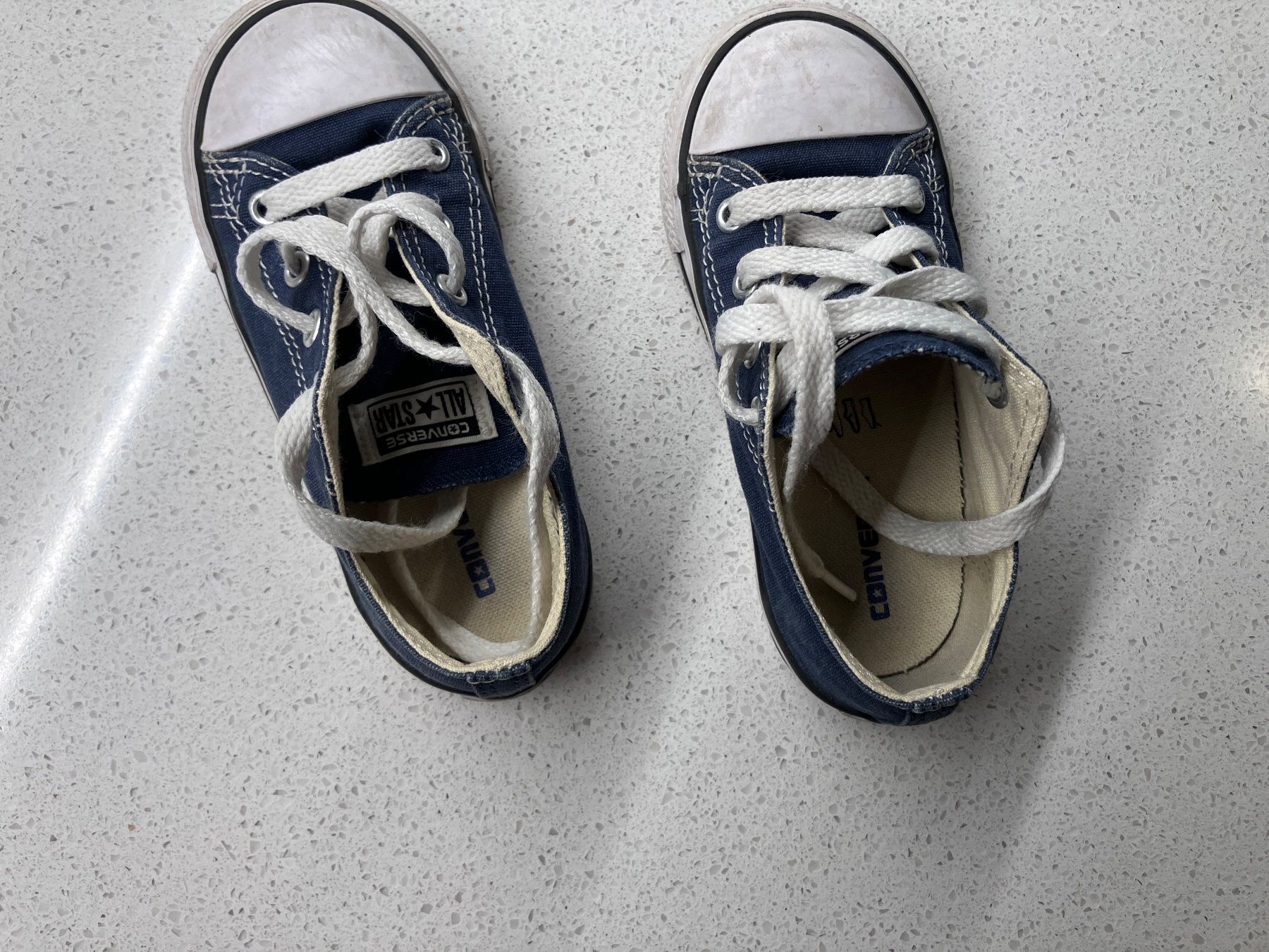 Converse Chaussures garçon: Converse dunkelblau Gr. 25 – D'occasion à Frauenfeld par andrea211 5