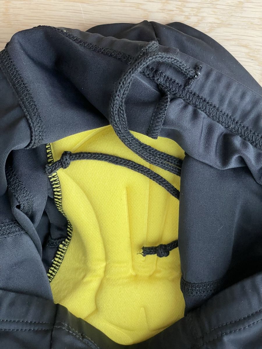 Pantaloni: Gonso Velo Hose schwarz Grösse L schwarz  – Usato da Corcelles NE venduto da gingerbrain 3