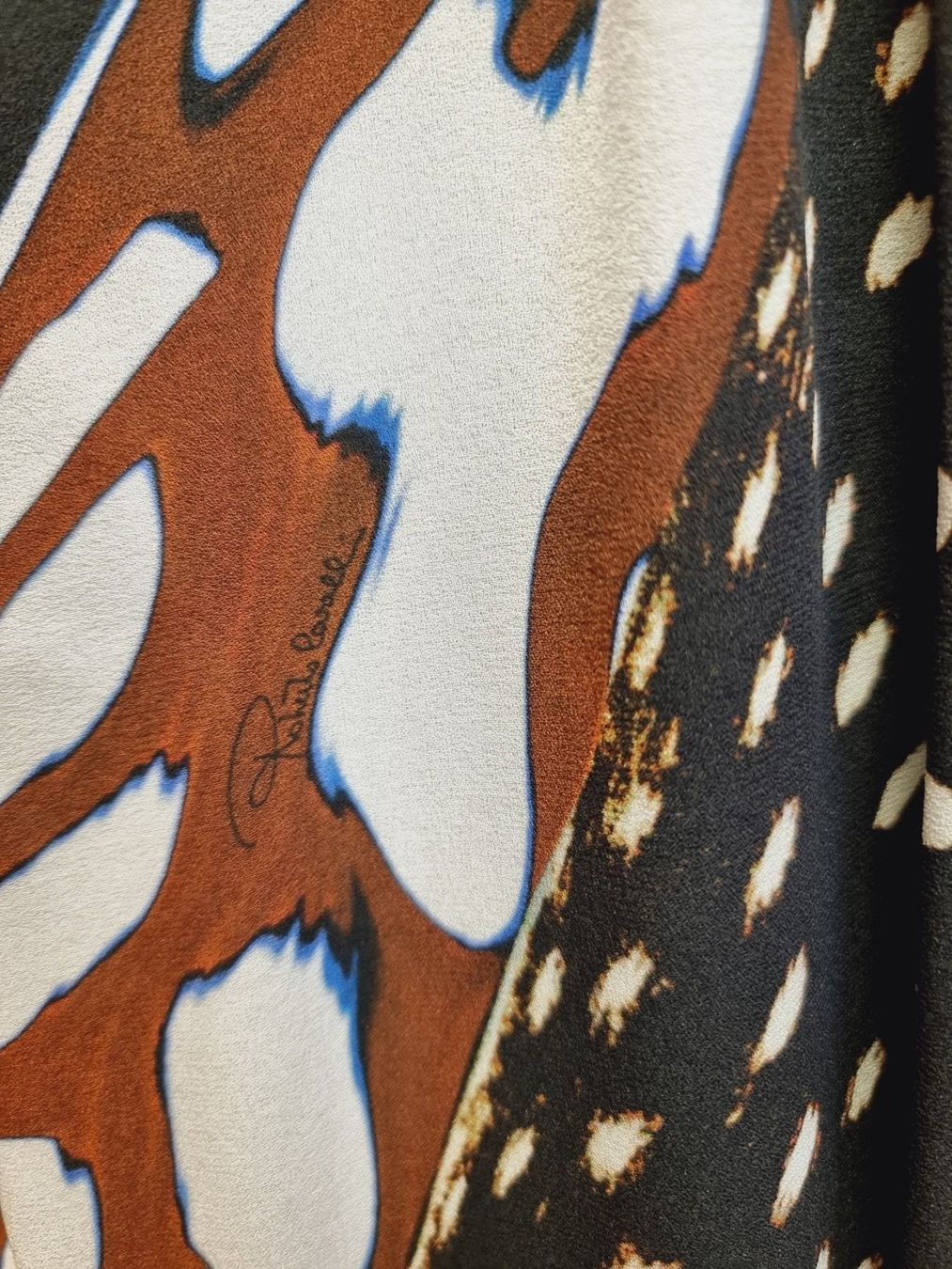 Roberto Cavalli Camicette: Roberto Cavalli Seiden Bluse – Usato da Zürich venduto da finesse.shop 3