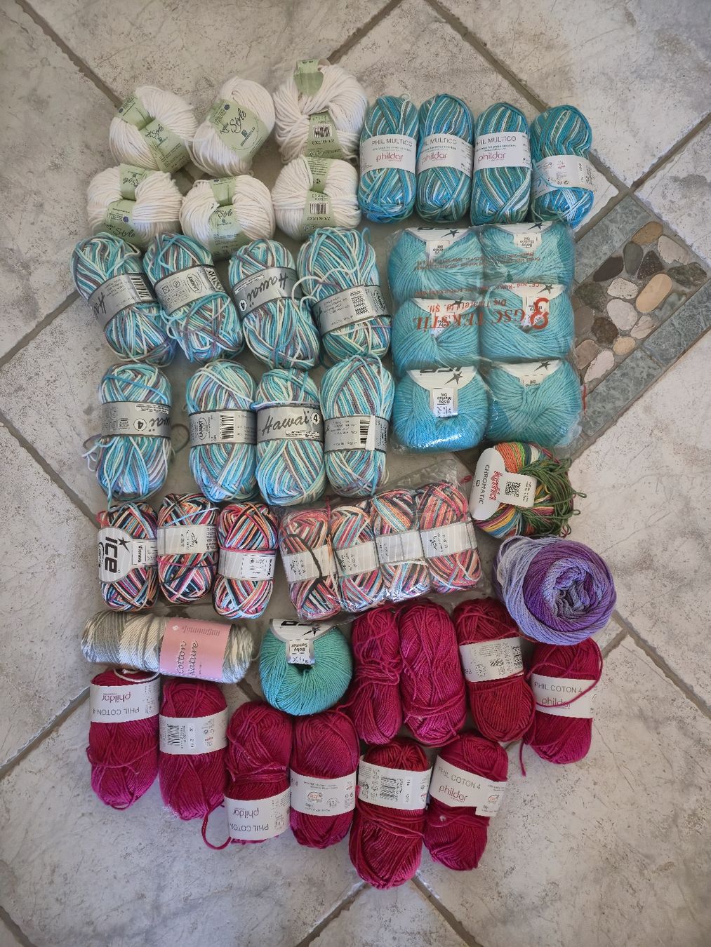 Laine: destockage fil coton – Neuf avec emballage d'origine à Bulle par nora169