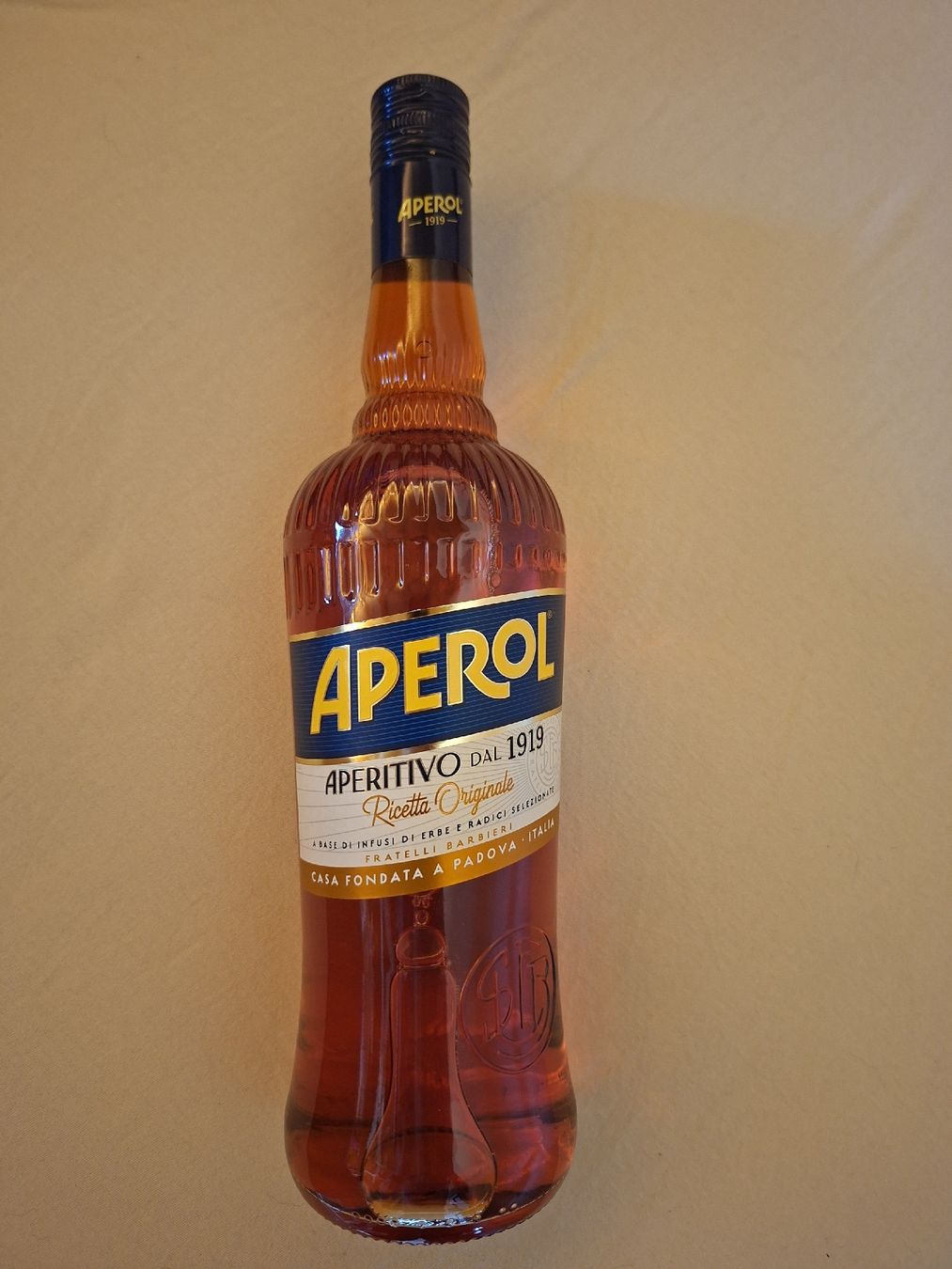 Spiritueux: Aperol Aperitivo 1 Liter Flasche ungeöffnet – Neuf avec emballage d'origine à Watt par MG_Products