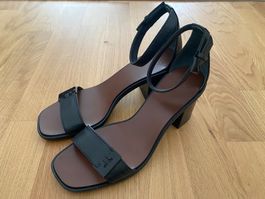ORIGINAL TORY BURCH SANDALETTEN 8.5 (39) SCHUHE NP: 480.-