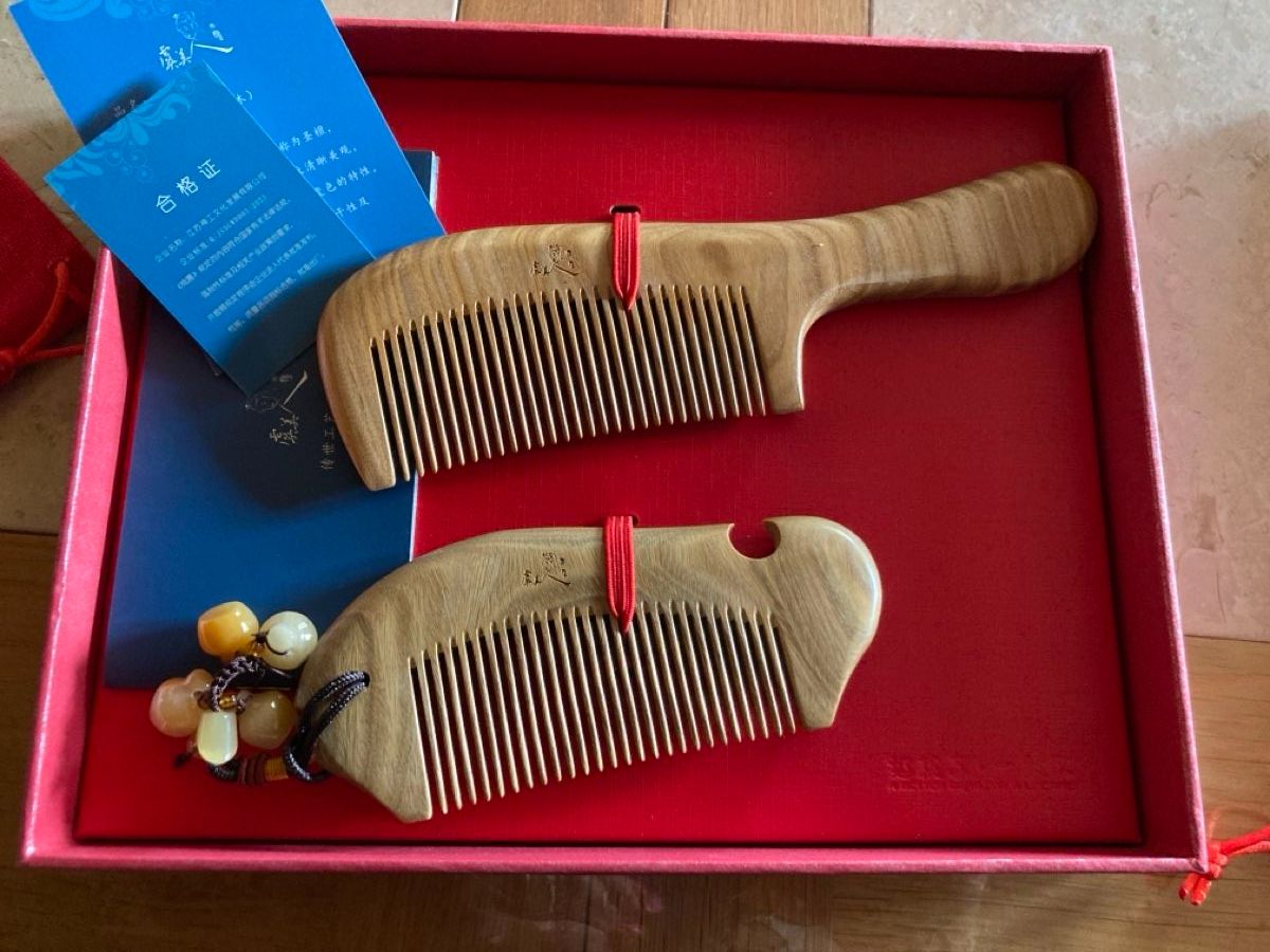 Accessori per capelli: Peignes de Chine – Nuovo e nell'imballaggio originale da Bursinel venduto da SeveralLives