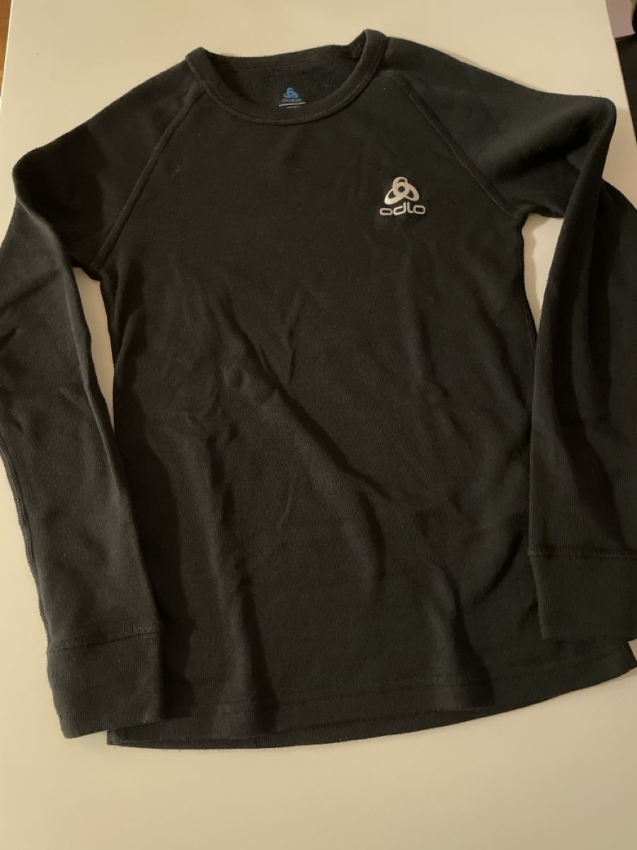 Odlo Maglioni & Felpe: Odlo pull chaud manches longues garçon taille L - Noir – Usato da Yverdon-les-Bains venduto da mar_hg5t 1