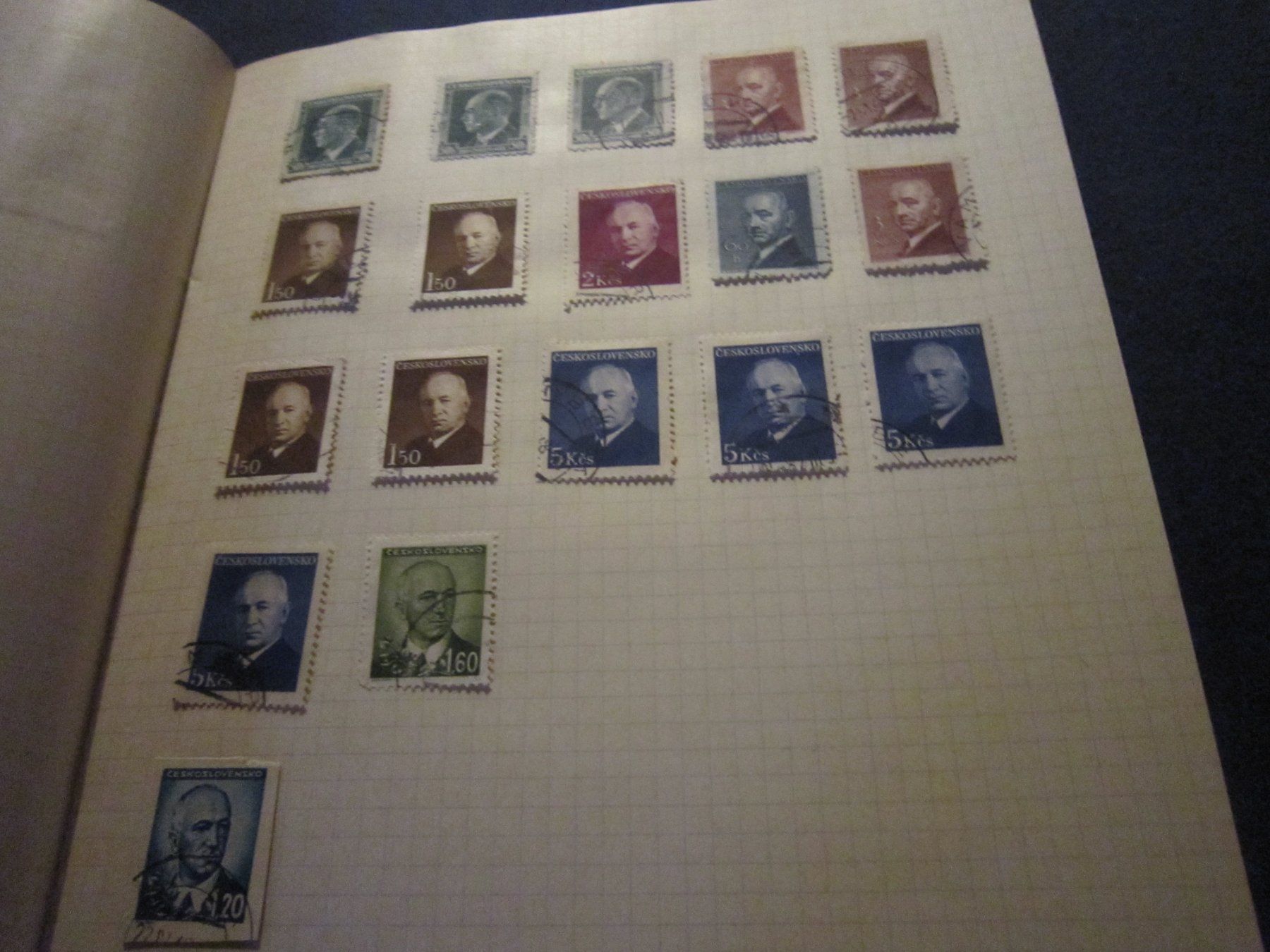 Alle Briefmarken: Büchlein mit Marken Tschekoslavokei – Gebraucht aus Giubiasco von sal_9j6w 6