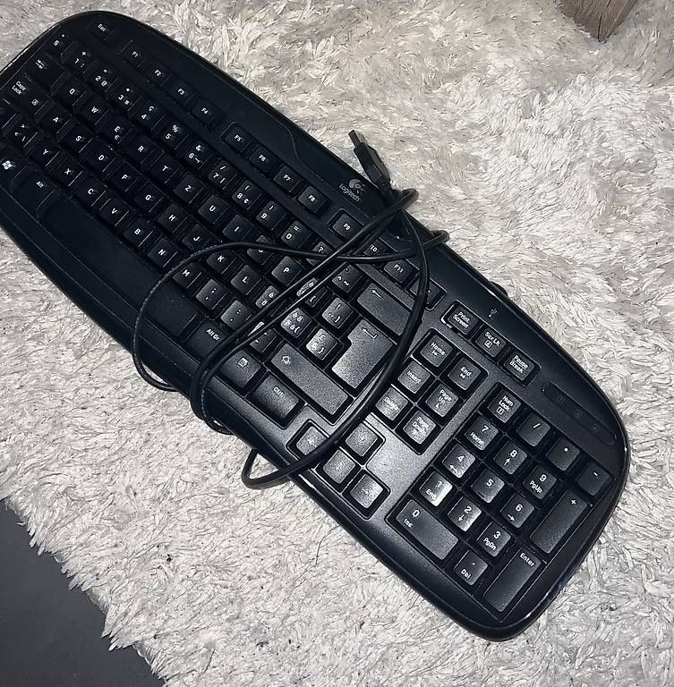 Tastiere: Tastiera Logitech Classic Keyboard 200 USB – Usato da Minusio venduto da son_mrf5 1