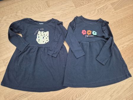 2 Kleider Lupilu Grösse 98/104 Mädchen Dunkelblau