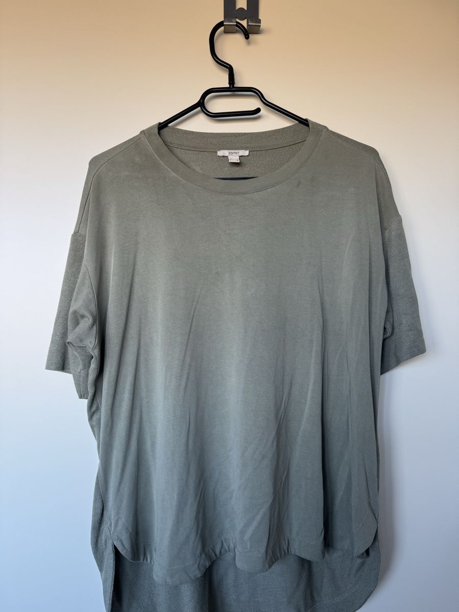 Esprit T-Shirts: Esprit Damen Shirt Khaki Oversize Gr. S – Gebraucht aus Zürich von cha_7n8s