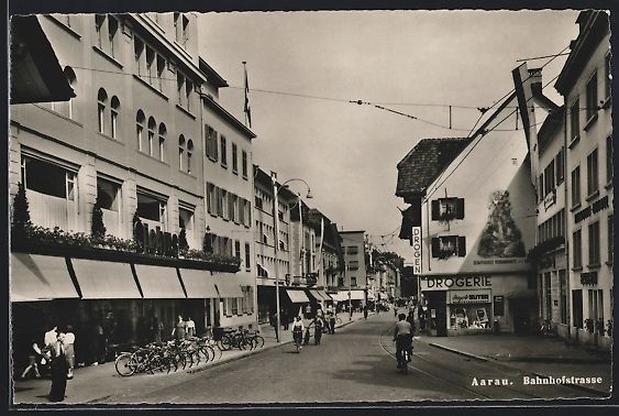Cartoline postali: AK Aarau, Bahnhofstrasse mit Drogerie – Usato da Berlin venduto da bartko-reher